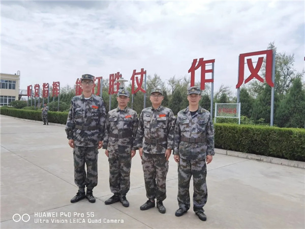 2020年度兰州市七里河区基干民兵集中轮训和常态备勤，甘肃金城律师事务所作为基干民兵编兵单位，金城所党支部选派五名以党员为主体的律师编入民兵法理斗争排，入营参训。