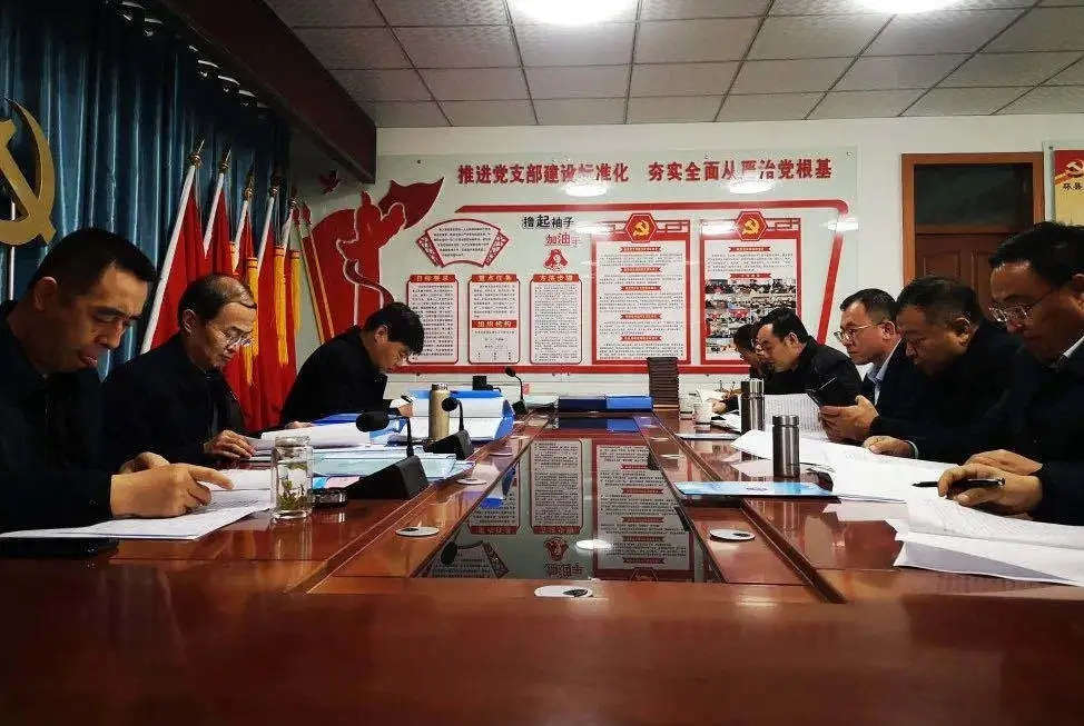 11月10日至12日，省律师行业党委副书记、省司法厅律师工作处处长李智，省律师行业党委委员、省律师协会副会长王金贵，省司法厅律师工作处主任科员张保良一行到庆阳市督查律师行业党建、突出问题专项整治、律师