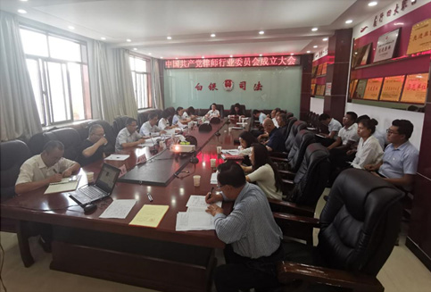 回眸“十三五”，白银律师工作围绕中心、服务大局，凝心聚力，主动作为，突出中心抓大事，把握全局抓重点，立足专业抓落实，谱写了勇担使命、开拓进取的崭新篇章。