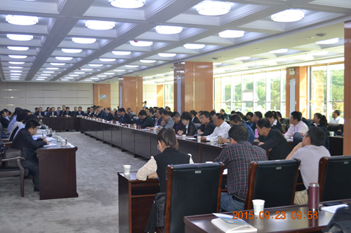 9月22日至23日，陇南市第二次律师代表大会在两当县隆重召开。市政府副市长谢治国,省律协副会长朱万润出席会议,省司法厅律管处、市法学会、市民政局、市司法局、两当县人民政府等单位领导以及全市律师代表和特