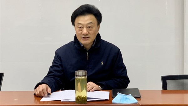 11月23日下午，甘肃省律师协会直属分会召开律师行业突出问题专项治理工作领导小组第七次办公会议，会议由甘肃省律师协会会长、直属分会会长赵耀主持?；嵋榇镅傲巳÷墒?、公证和司法鉴定行业突出问题专项治