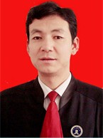 男，汉族，生于1978年10月，中共党员，研究生学历，四级律师。2002年6月-2015年7月，在甘肃勇盛律师事务所执业；2015年7月至2017年12月,在甘肃杰隆律师事务所执业并担任主任；2018年1月至今，在甘肃勇盛律师事务所执业并主任。现任甘肃省律师协会惩戒委员会副主任、甘肃省律师协会企业法律顾问委员会委员、甘肃省律师协会直属分会副会长。曾获司法部“全国律师行业创先争优活动先进个人”、中共甘肃省司法厅委员会“省司法厅系统优秀党务工作者”、甘肃省律师协会“全省优秀律师”、中共甘肃省司法厅直属机关委员