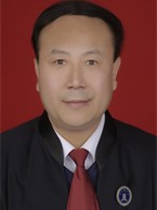 男，汉族，生于1963年12月，中共党员，西北政法大学本科学历，一级律师。1986年7月至1993年2月，在中共甘肃省委政法委员会工作。1993年3月从事专职律师工作至今，现任甘肃德合律师事务所主任、甘肃省人民政府和兰州市人民政府法律顾问、兰州仲裁委员仲裁员、甘肃省律师协会常务理事、惩戒委员会主任、省律协直属分会党总支部副书记。发表法学专业论文30多篇，著有《守护法治》一书。先后获得全省优秀律师、司法行政系统先进工作者、优秀共产党员荣誉称号。