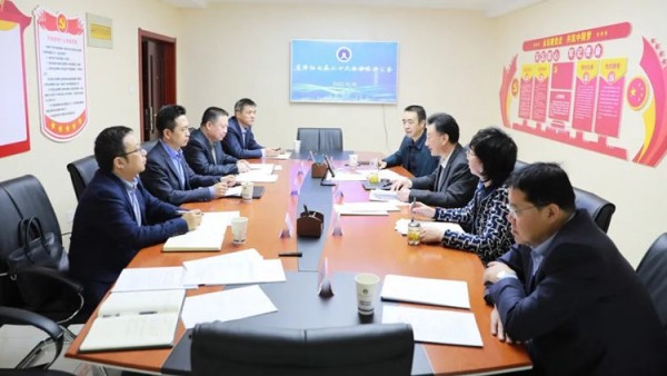 10月19日，省律协召开七届二十六次会长办公会。省律协会长赵耀主持会议。省律协副会长王金贵、王祖国、刘吉颖、王亦农、雷声、杨永明参加会议?；嵋樘匮÷尚嗍鲁こ掠衿嫉交峒喽?。赵耀会长主持会议会前，协会