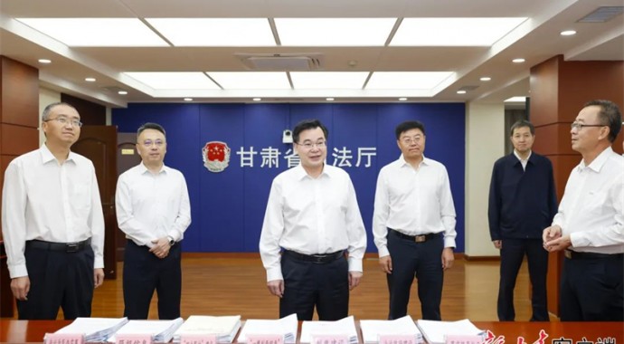 9月20日，省委书记、省人大常委会主任胡昌升在省司法厅、省监狱管理局调研。新甘肃·甘肃日报记者孟捷省委书记、省人大常委会主任胡昌升9月20日在省司法厅、省监狱管理局调研时强调，要深入践行习近平法治思想