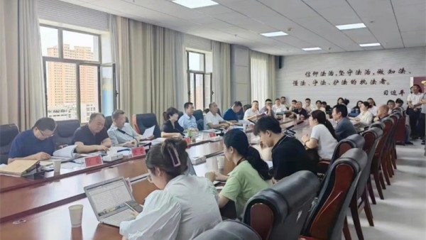 为高效服务协会会员、提升张掖市律师行业整体素质，严格把握律师执业入口关，根据《中华人民共和国律师法》《律师执业管理办法》《甘肃省司法厅关于进一步规范律师执业准入管理工作的通知》及《张掖市律师协会章程》