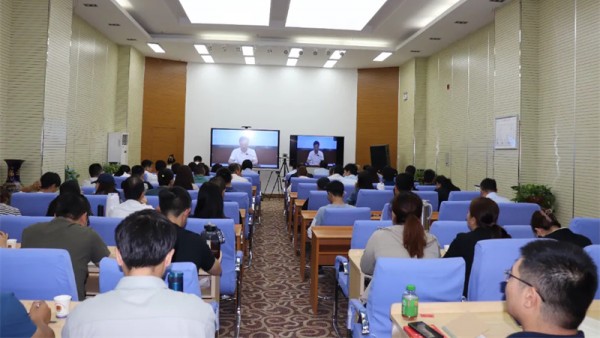 8月10日，甘肃省律师协会举办了破产法律实务培训班，培训班以视频形式举办，邀请了中华全国律师协会破产清算与并购重组法律专业委员会副主任柳向阳、中华全国律协破产清算与并购重组法律专业委员会金融机构破产专业工作组组长王欢