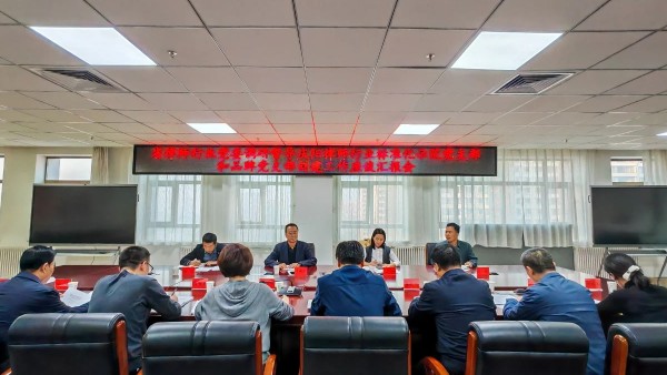 11月6日至7日，甘肃省司法厅律师工作处一级调研员、省律师行业党委专职副书记任国民一行，对庆阳市落实全省律师行业党的建设工作会议精神及律师行业标准化示范党支部、品牌党支部创建工作进行了调研督导。市司法局副局长、市律师行业党委书记魏彦坤及市律师协会相关人员陪同调研。